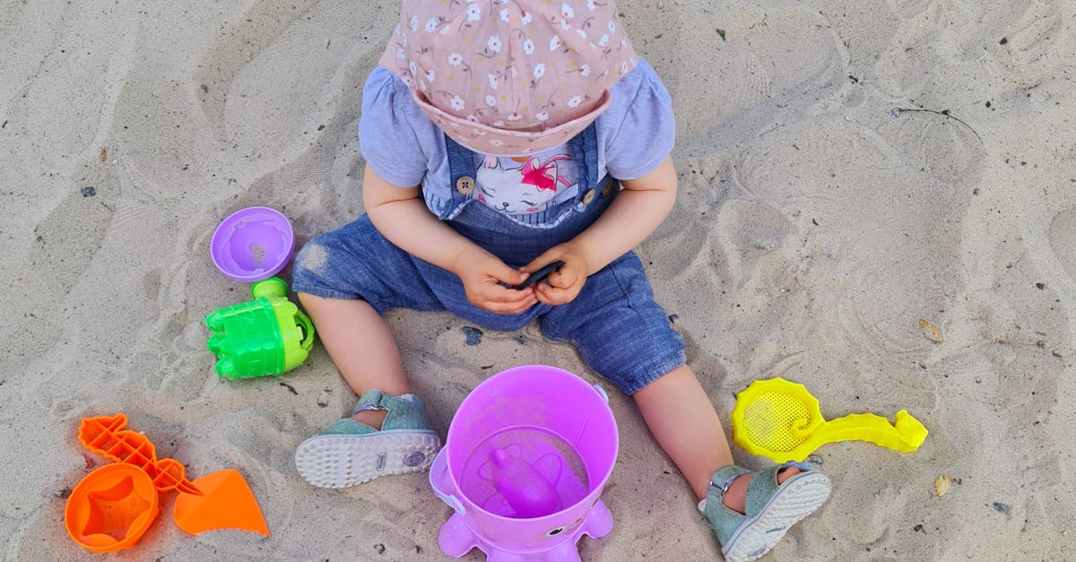 découvrez notre sélection de jouets pour bébés, conçus pour stimuler leur imagination et favoriser leur développement. des matériaux sûrs et des designs colorés pour émerveiller les tout-petits !